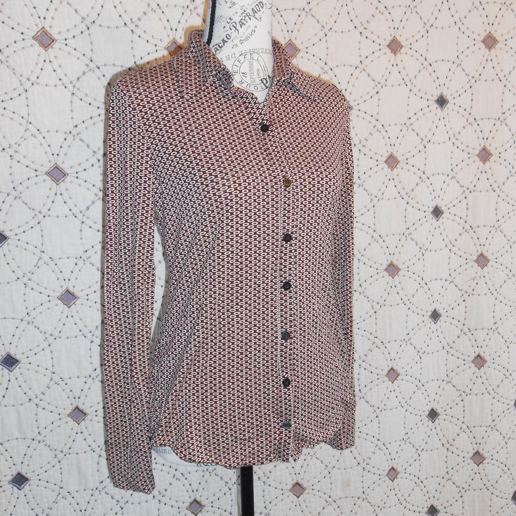3/$10 Euc Loft Oval Patterned Stretch Button Down